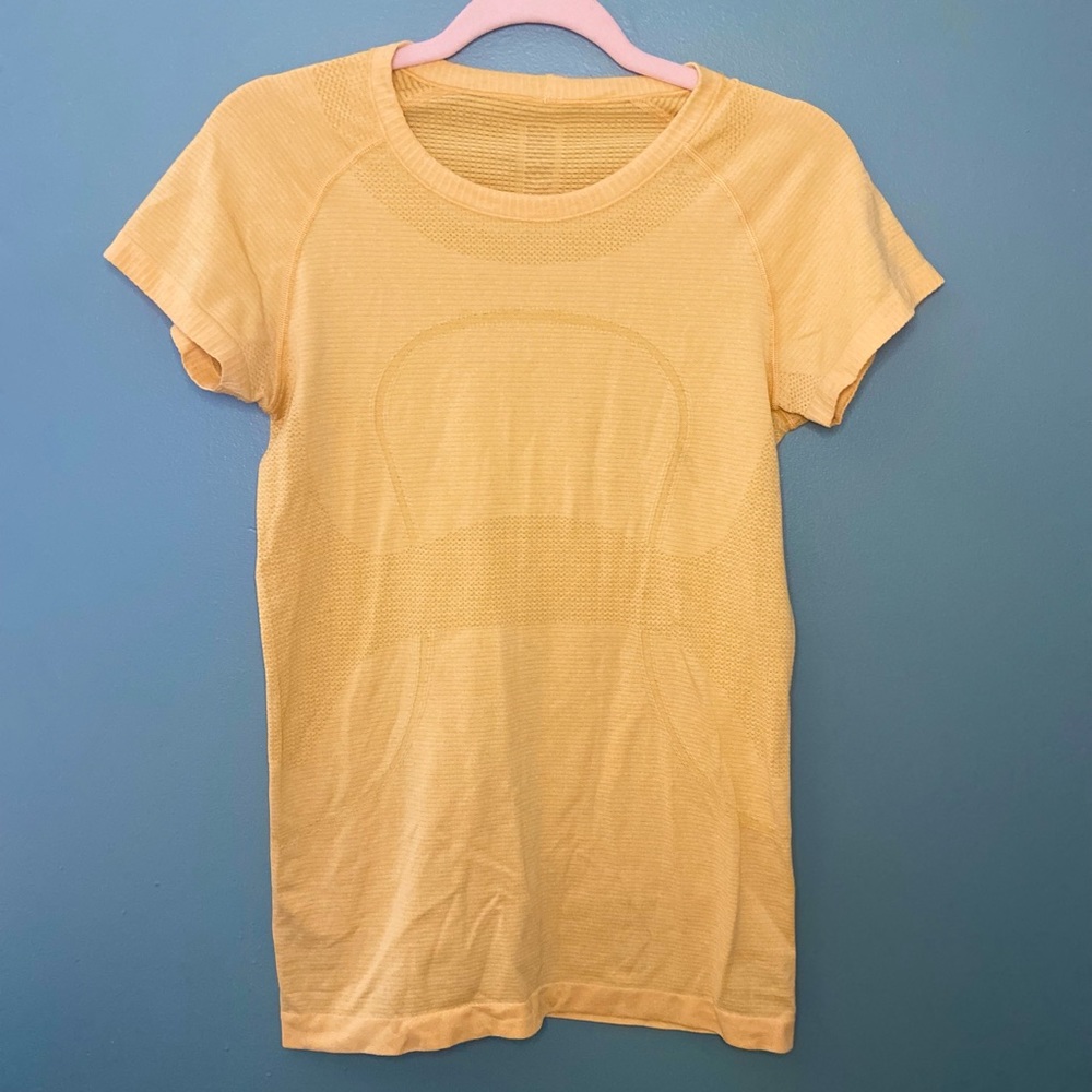 Lululemon swiftly T